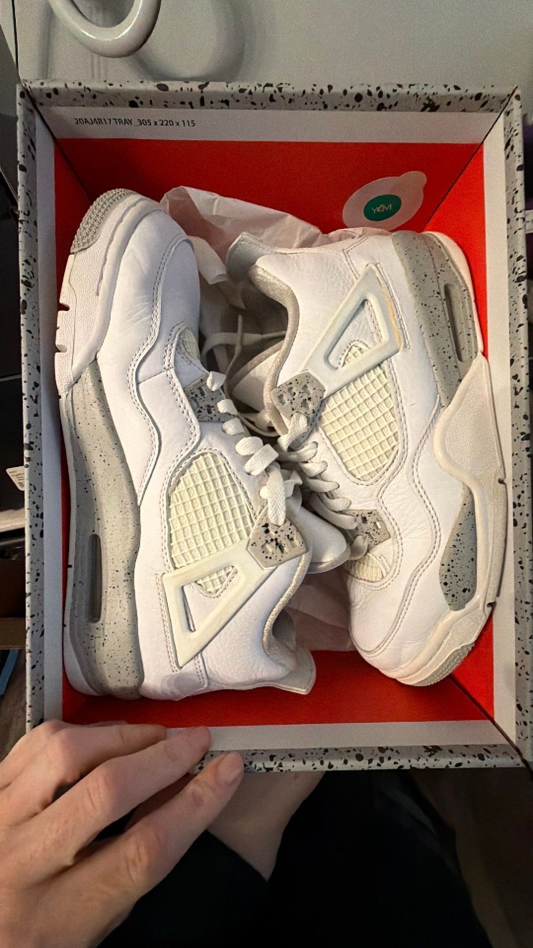 1615 Jordan 4 “White Oreo"