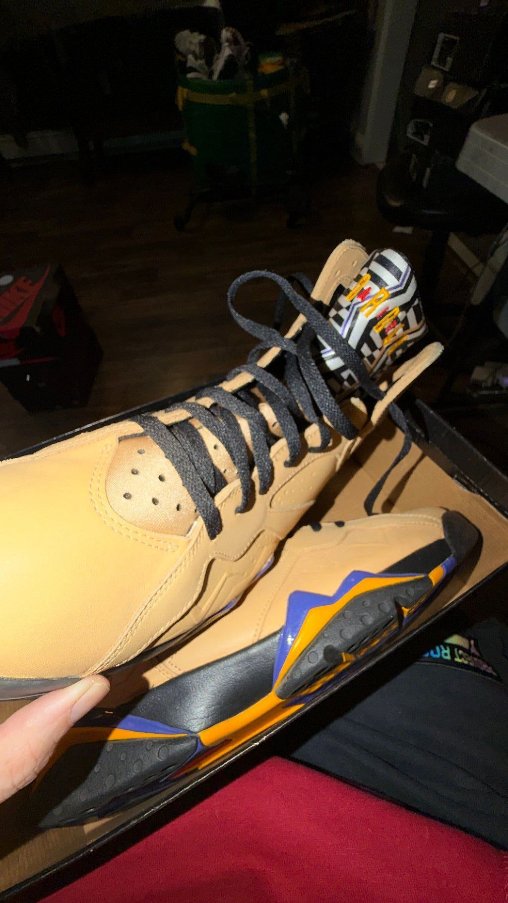 1858 Nike Air Jordan 7 Retro SE "Afrobeats"