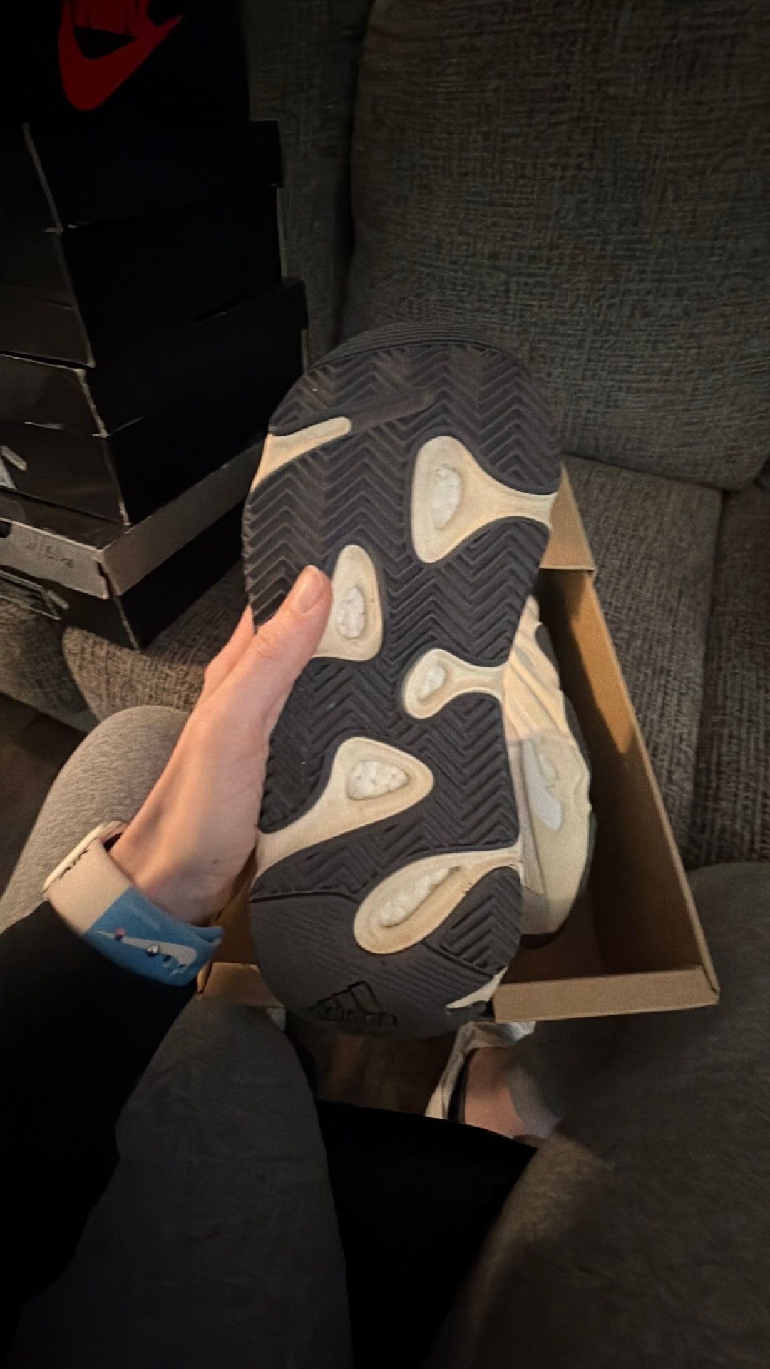 0790 Adidas Yeezy Boost 700 Analog