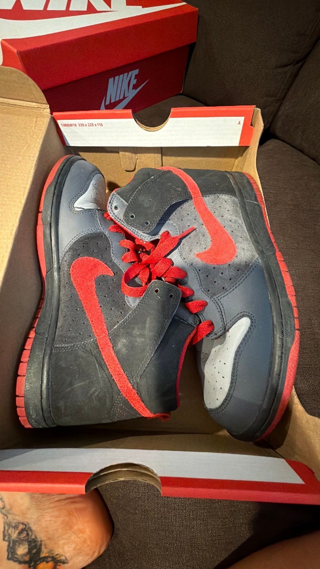 1581 Nike Dunk High sneakers in a Medium Grey/Varsity Red-Black colorway, released in 2008