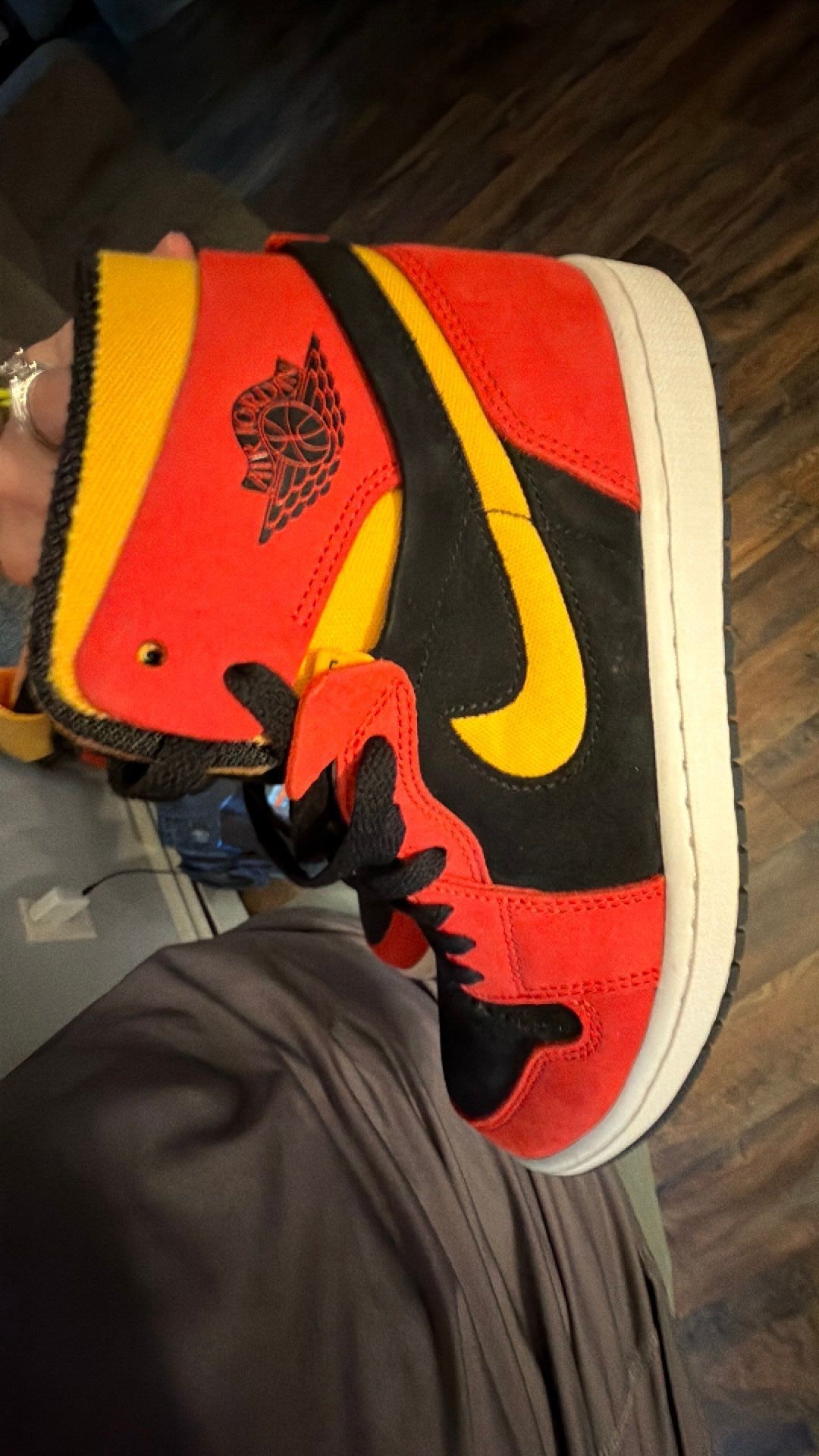 1468 Air Jordan 1 Zoom Cmft Black/Chile Red-White-University Gold