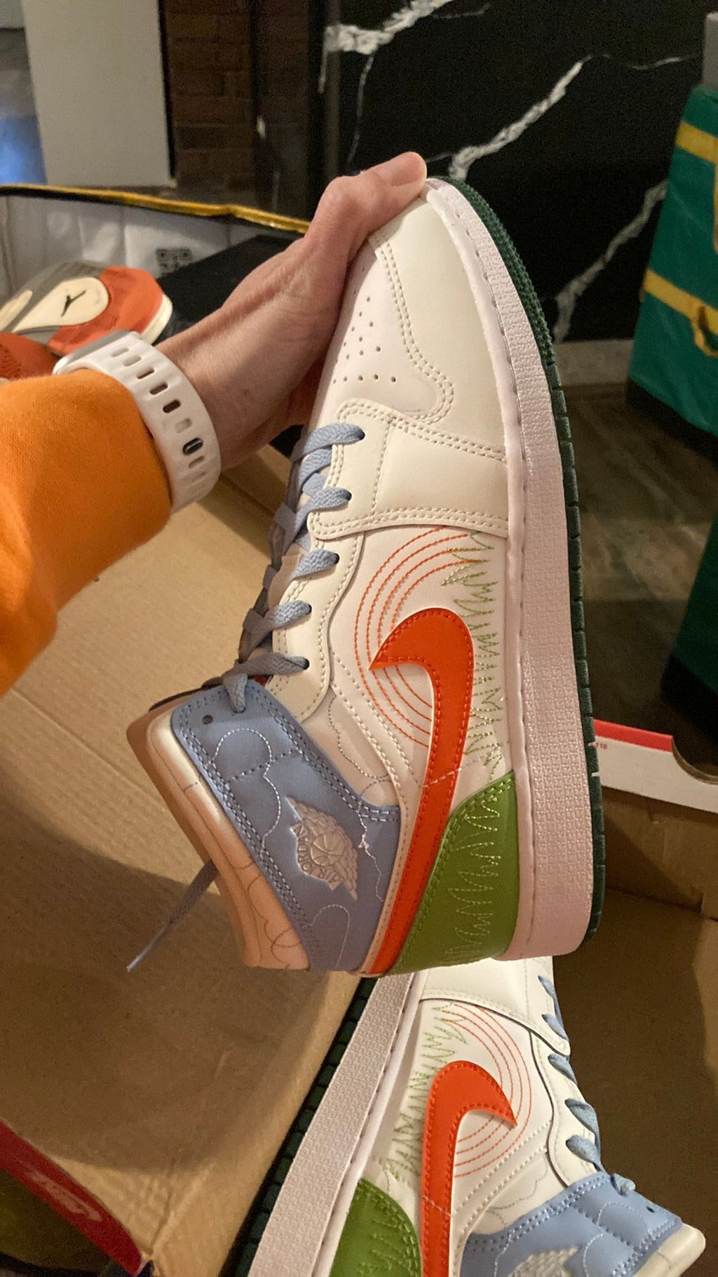 1226 Jordan 1 Mid SE (GS) 'Stitch' in a Sail' 7Y/8.5W