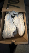 0790 Adidas Yeezy Boost 700 Analog