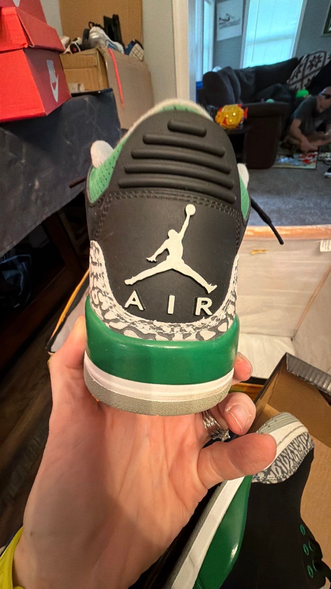 1410 Nike Air Jordan 3 Retro Pine Green 9m
