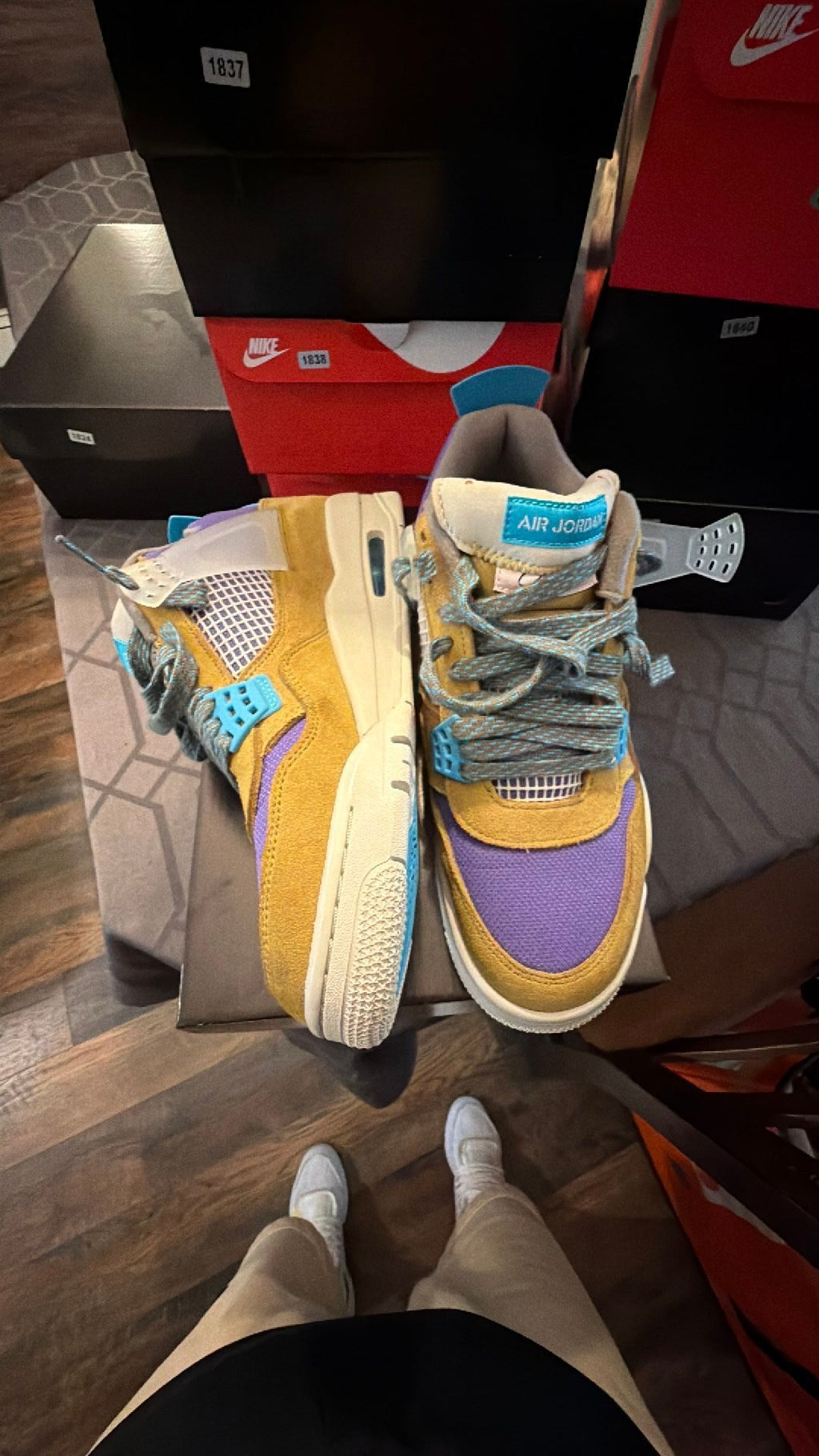 1823 Air Jordan 4 Retro SP Union "Desert Moss" (DJ5718-300).