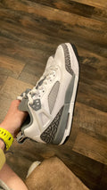 1407 Jordan Spizike Low sneaker in a white, wolf grey, and anthracite 5.5y