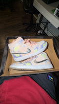 1856 Nike Wmns Air Jordan 1 Mid SE "P(HER)SPECTIVE"