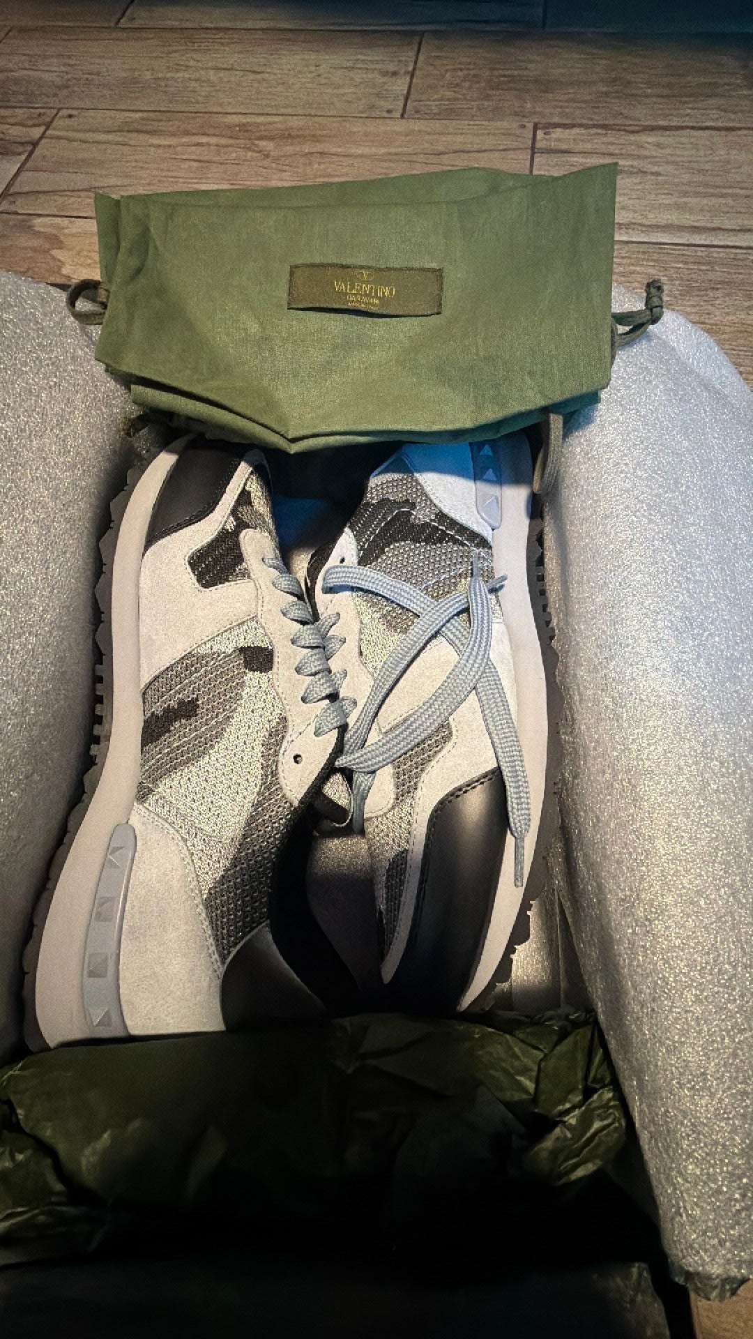VALENTINO GARAVANI Mesh Camouflage Rockrunner Trainers - Grey
