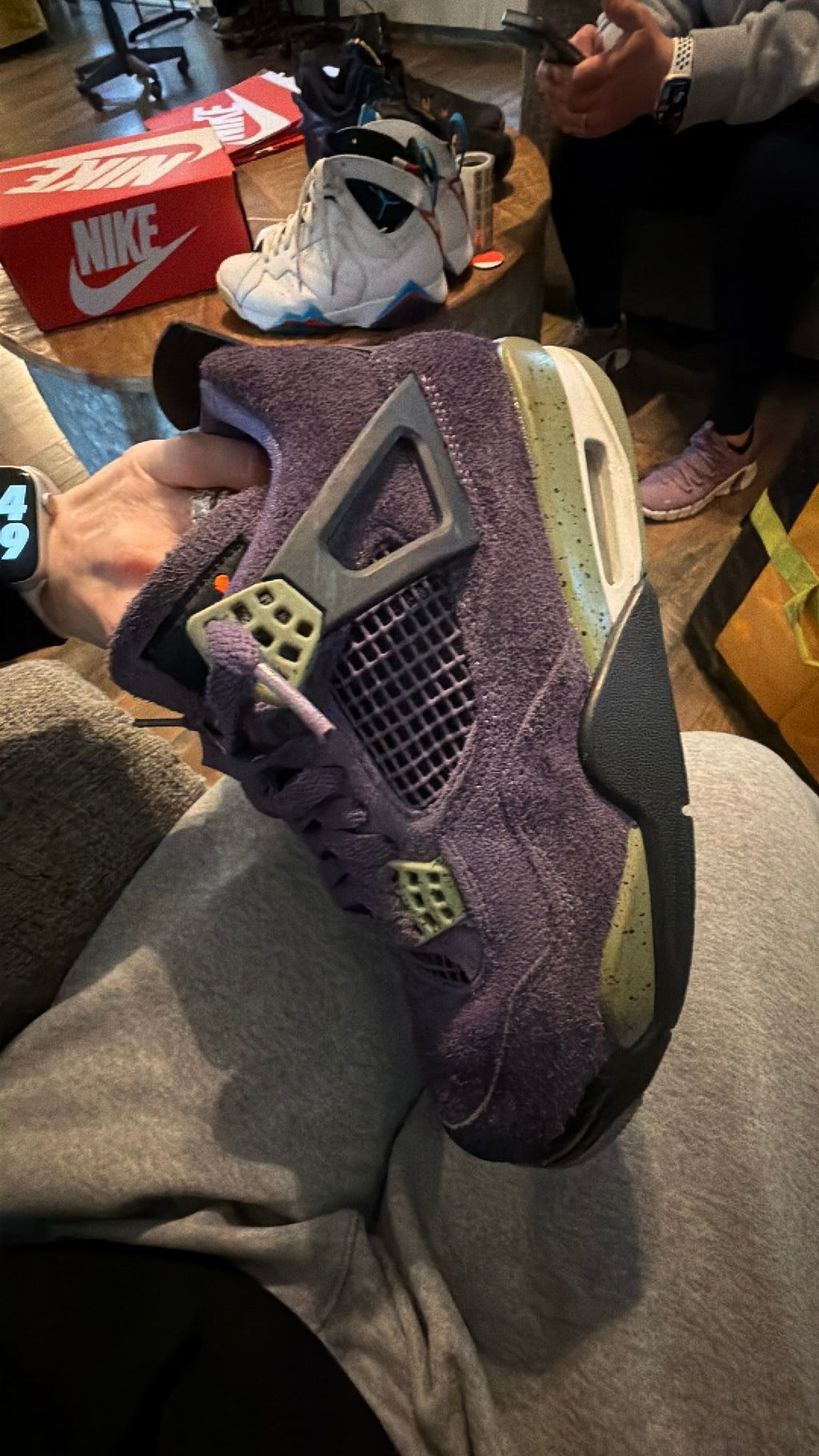 1110 Jordan 4 Retro sneakers in the "Canyon Purple