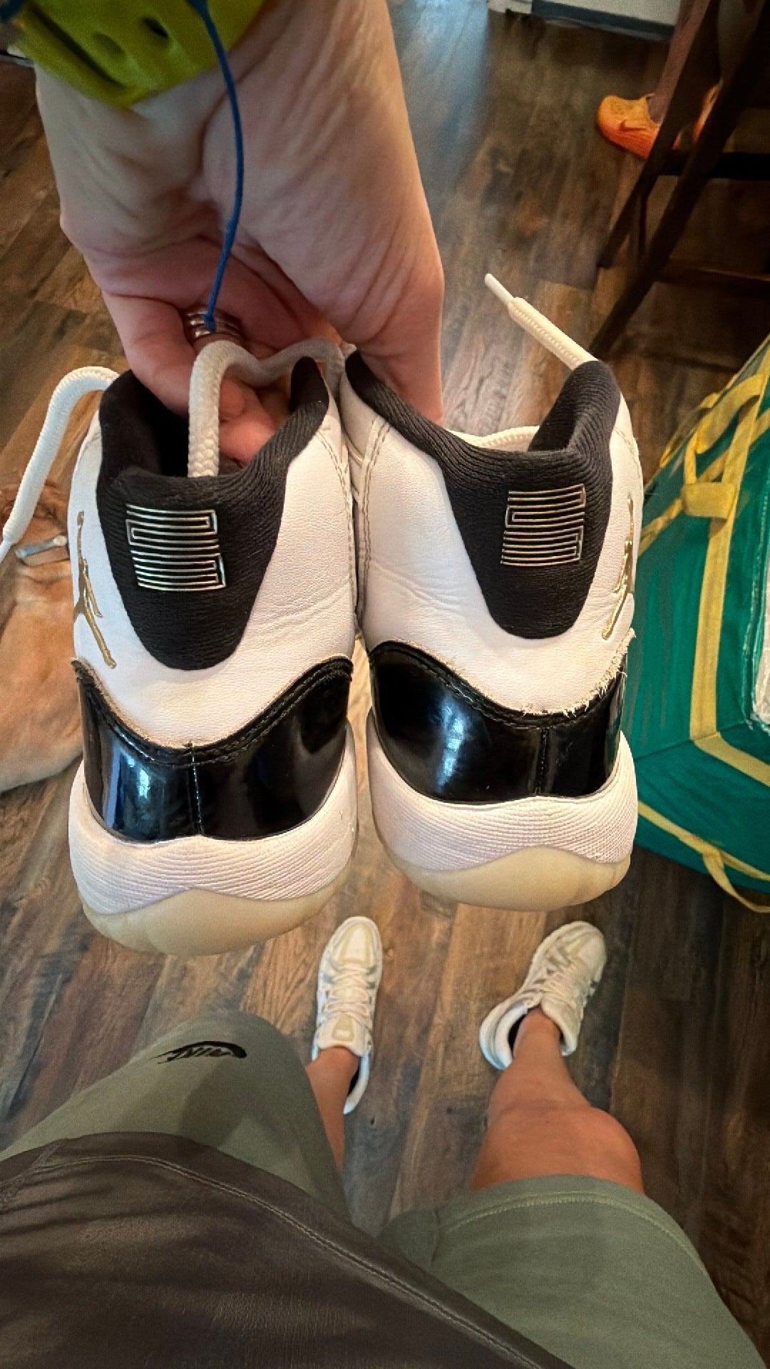1413 Jordan 11 Concords