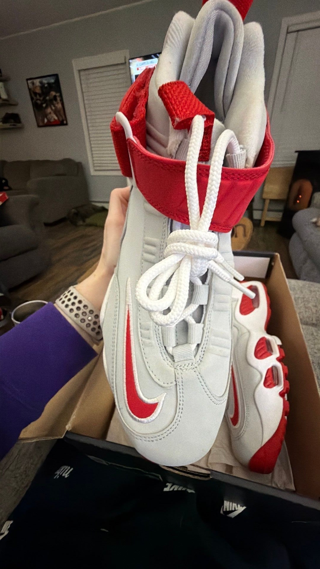0681 Nike Air Griffey Max 1 "Cincinnati Reds Away"