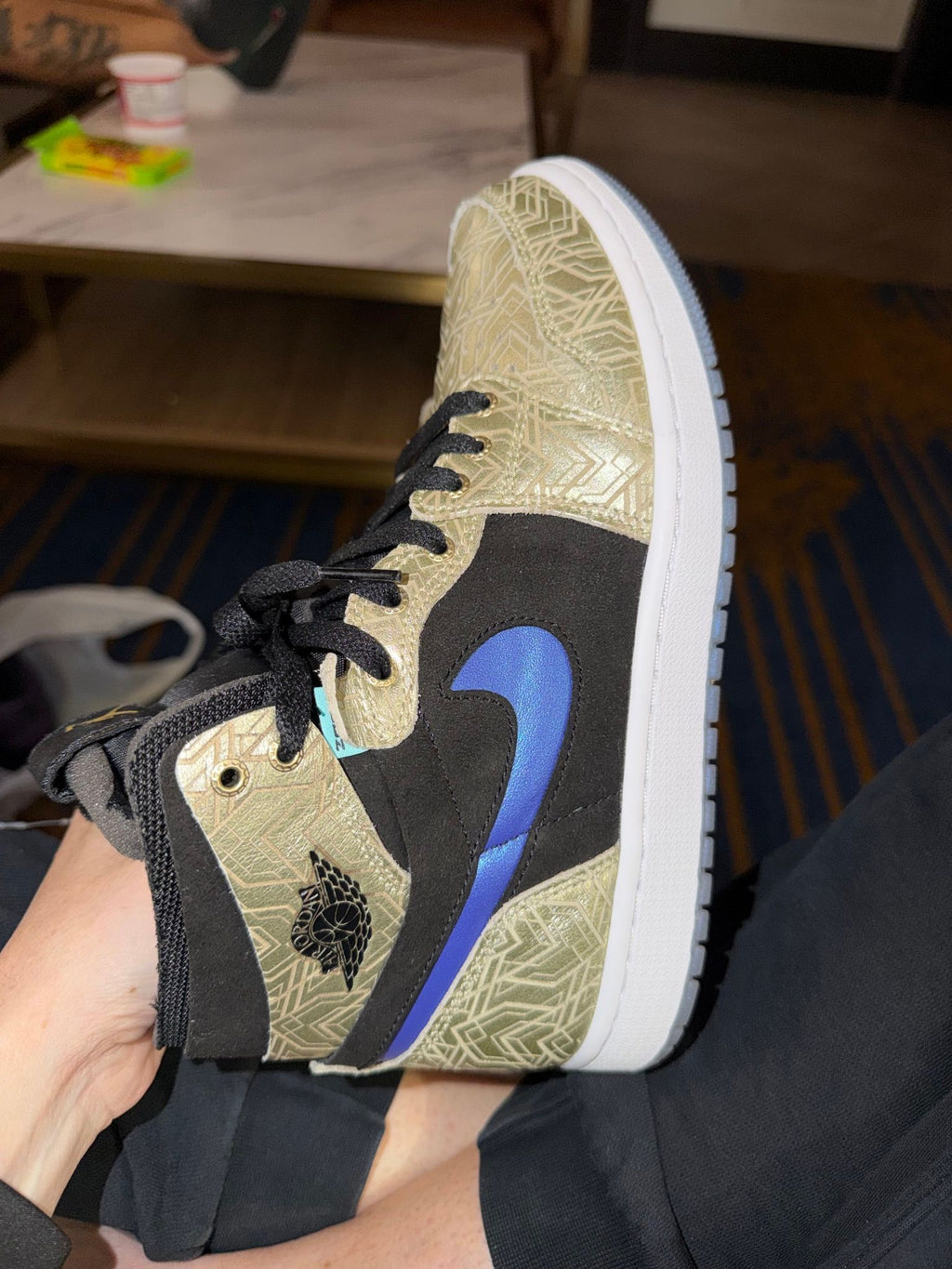Jordan 1 High Zoom air Gold Laser