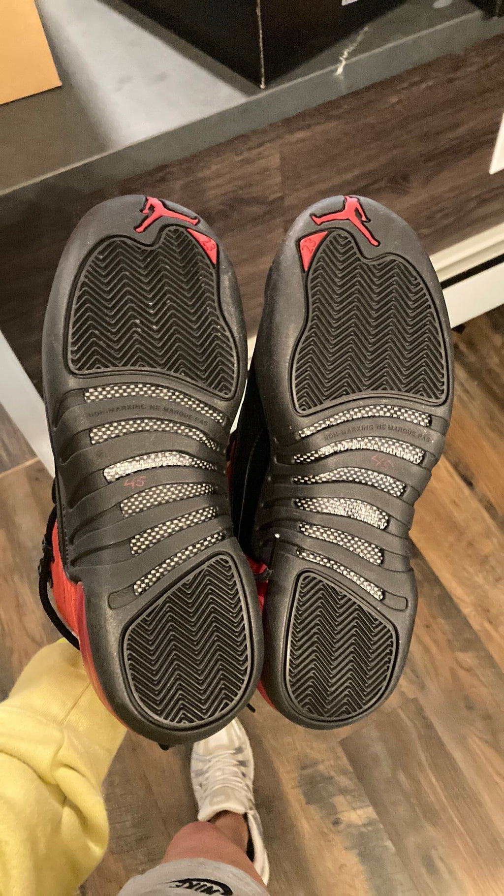 1409 Jordan 12 Retro "Reverse Flu Game" 6.5y