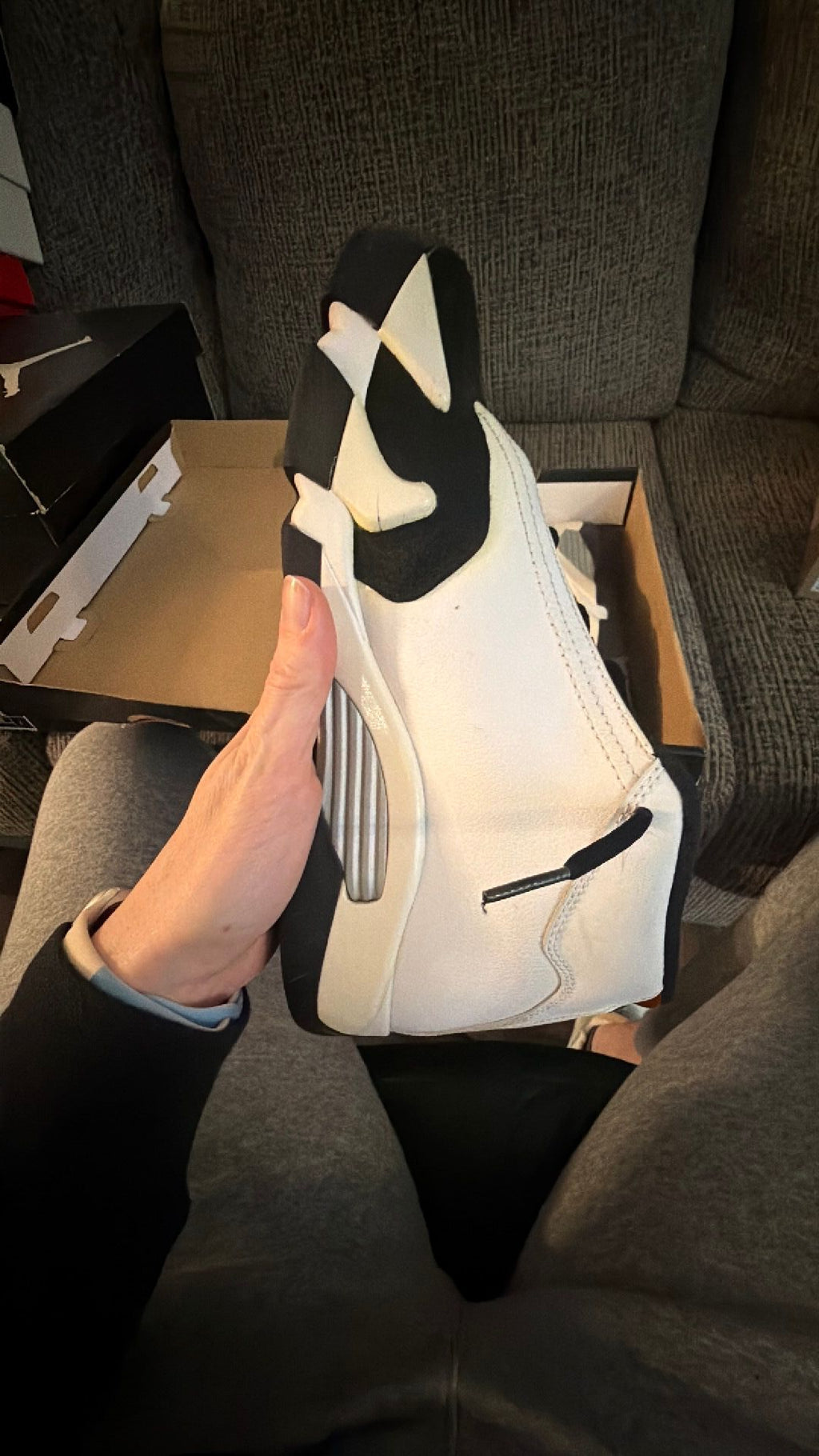 0785 2014 Nike Air Jordan 14 Retro BG Black Toe 654963 102 White/Black-Varsity sz 7y