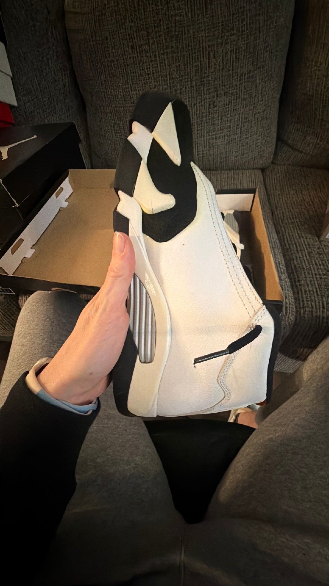 0785 2014 Nike Air Jordan 14 Retro BG Black Toe 654963 102 White/Black-Varsity sz 7y