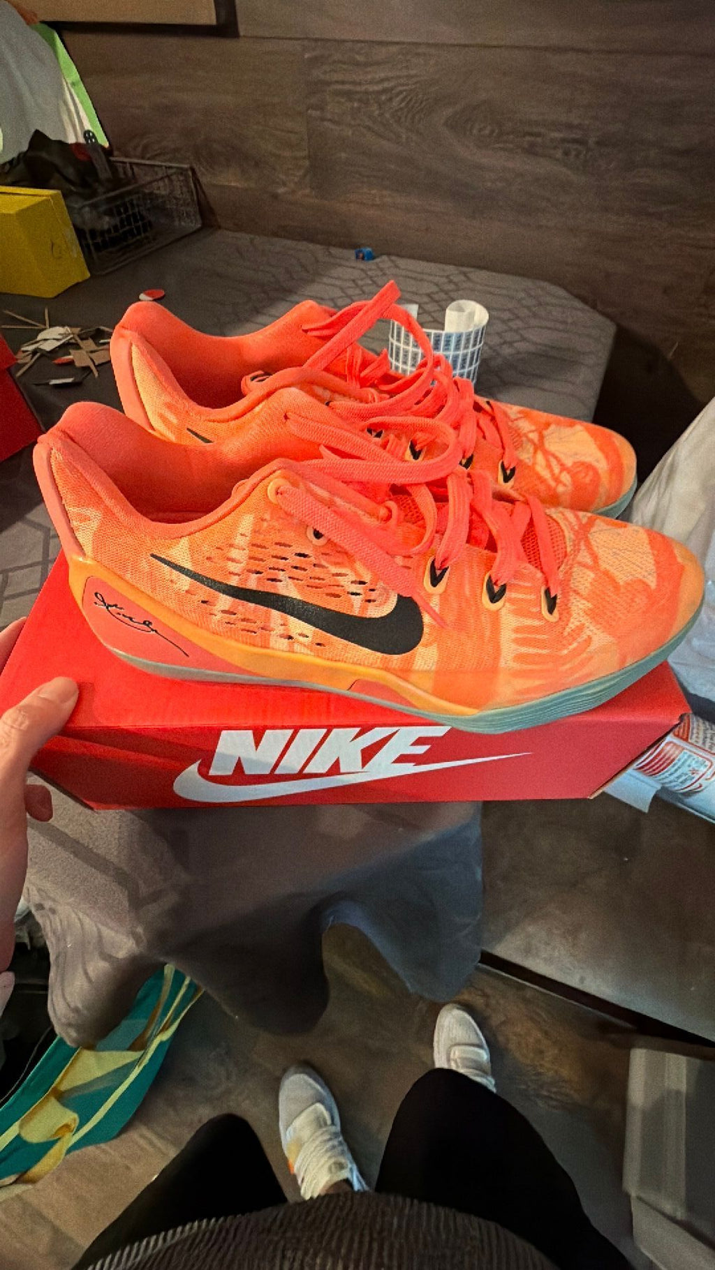1921 Nike Kobe 9 EM Low "Peach Mango 9.5m
