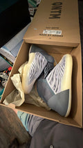 1466 Adidas Yeezy Quantum Mono Carbon