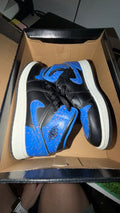 1821 Jordan 1 mid Splatter