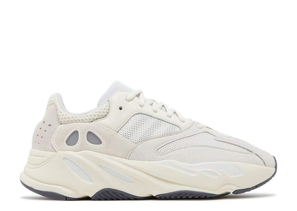 0790 Adidas Yeezy Boost 700 Analog
